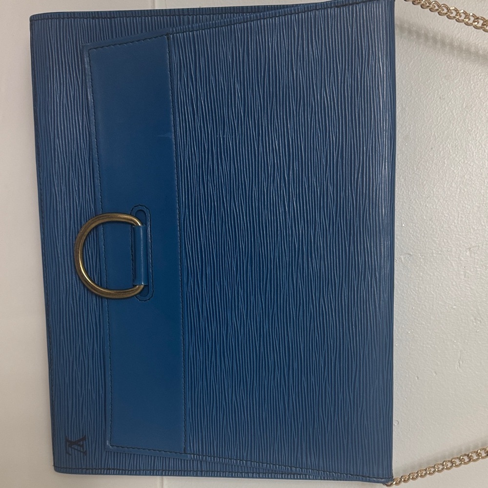 Louis Vuitton Iena clutch bag in blue Epi leather